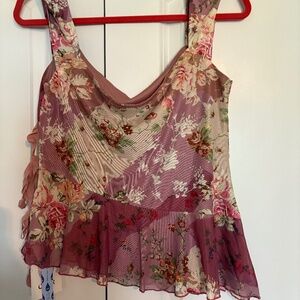Pretty floral top